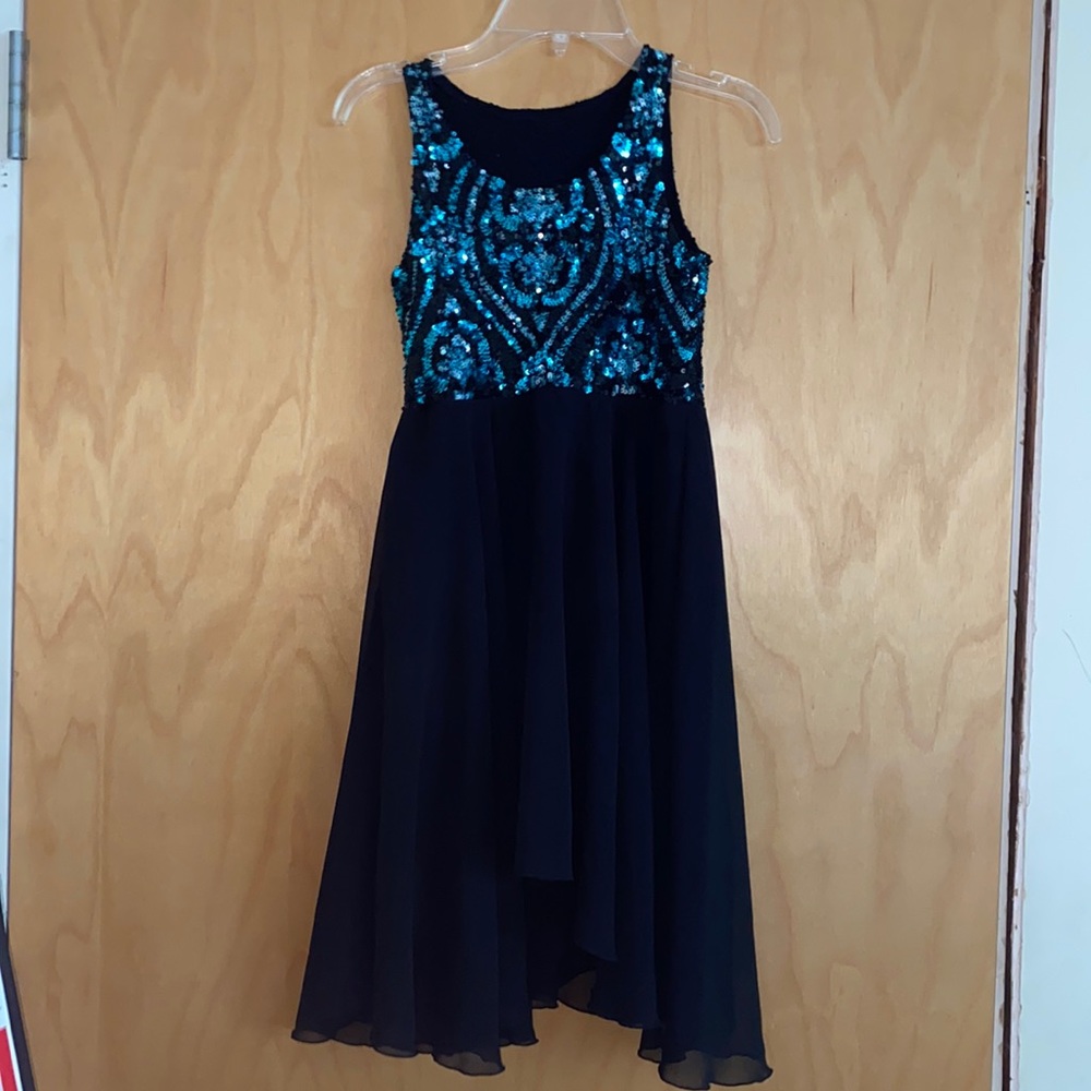 Flowers by Zoe Dress with Sequin + FREE GIFT